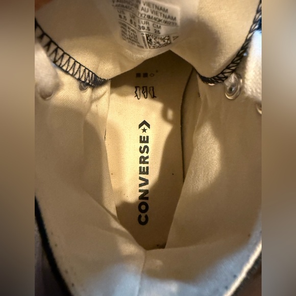 Converse Chuck Taylor Black High-Top Sneakers for Women - Picture 10 of 10